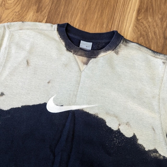 Vintage Nike Tye Dye Sweatshirt - Picture 2 of 4
